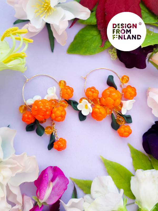 Cloudberry hoop earrings