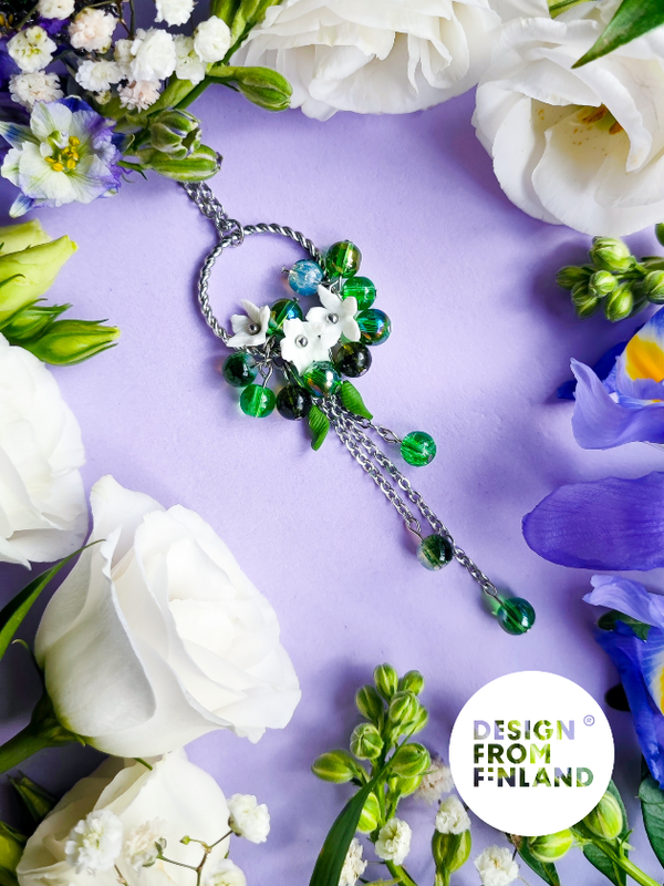 Arctic starflower necklace