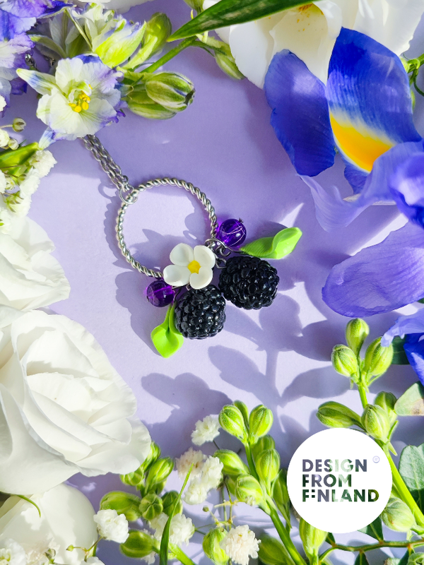 Blackberry necklace-small